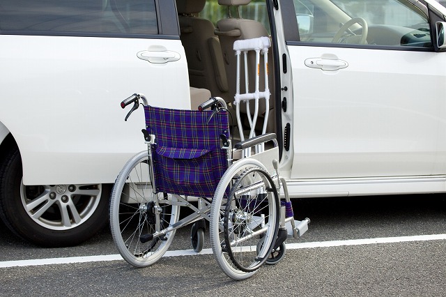 介護タクシー　車いす対応